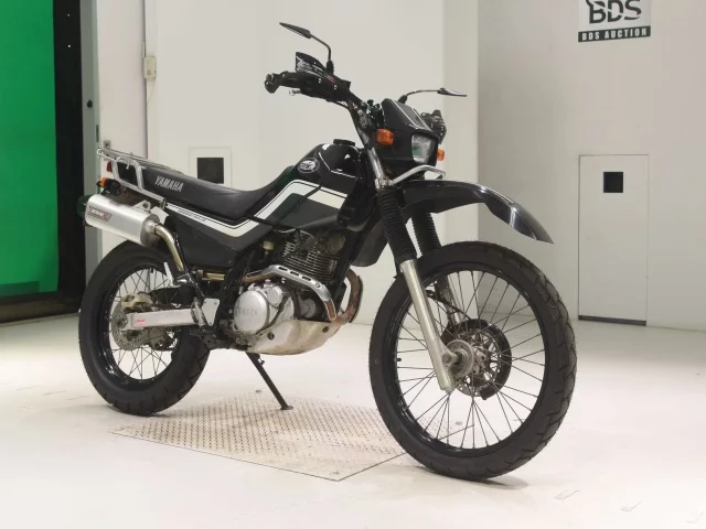 Yamaha SEROW 225-3  с аукциона в Японии