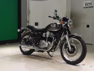 Kawasaki W800-2