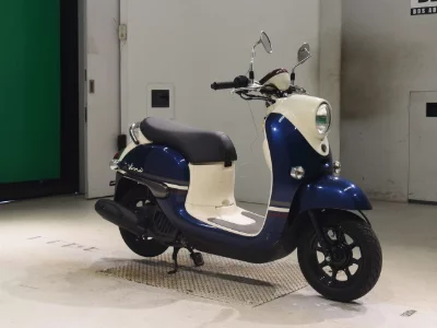Yamaha VINO-4