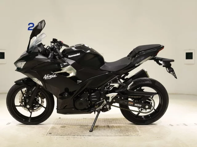 Kawasaki NINJA400-2 2021