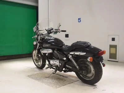Honda MAGNA 250