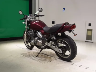 Kawasaki ZEPHYR1100