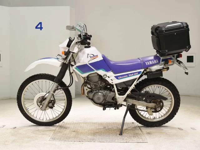Yamaha SEROW 225W  с аукциона в Японии