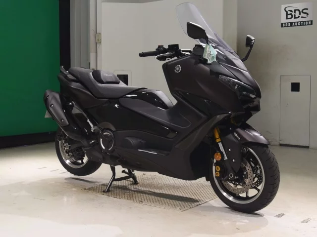 Yamaha T-MAX560T  с аукциона в Японии
