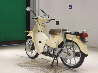 Honda C110-4