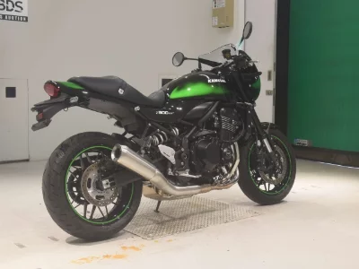 Kawasaki Z900RSKAFE