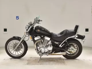 Suzuki INTRUDER 1400