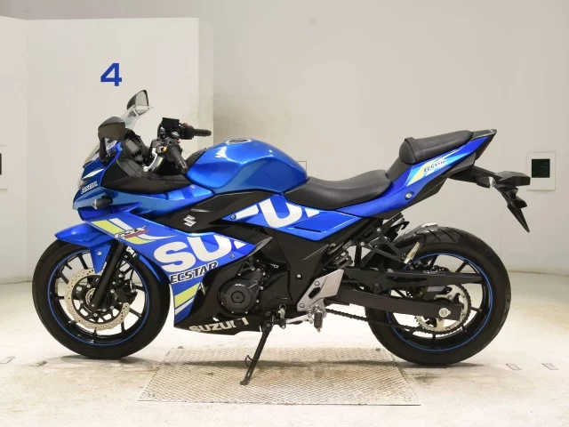 Suzuki GSX250RA  с аукциона в Японии