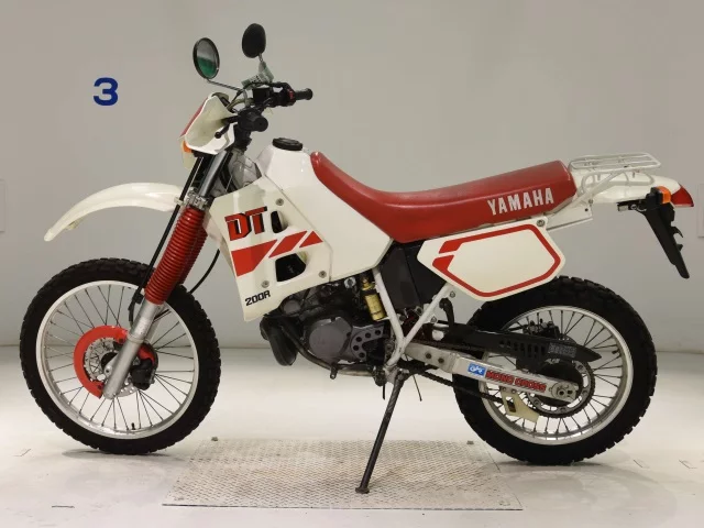 Yamaha DT200R  с аукциона в Японии