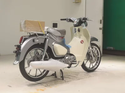 Honda C125-2