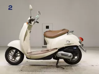 Honda CREA SCOOPY