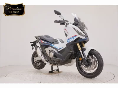 Honda X-ADV750-2
