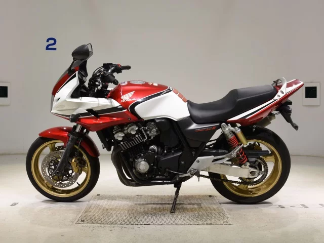 Honda CB400SFV-3 BOLDOR  с аукциона в Японии