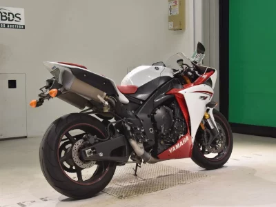 Yamaha YZF-R1