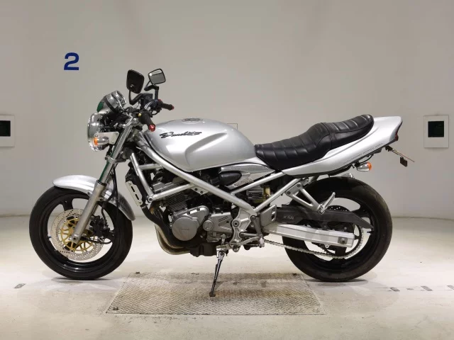 Suzuki BANDIT250-2  с аукциона в Японии