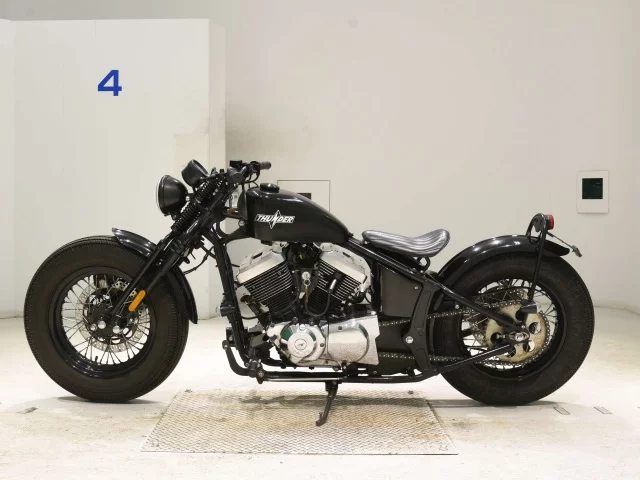 Other THUNDER SOFUTE IL 250  с аукциона в Японии