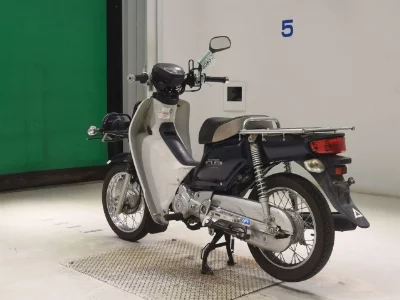 Honda C110-2