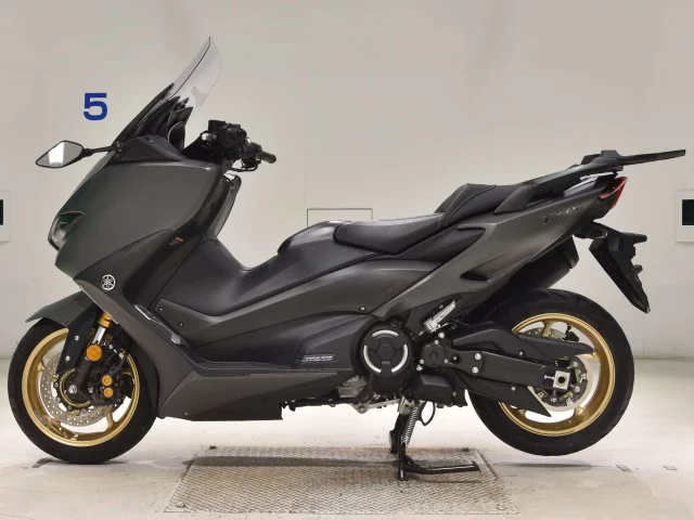 Yamaha T-MAX560T  с аукциона в Японии