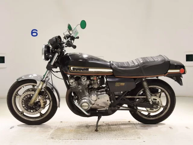 Suzuki GS1000  с аукциона в Японии