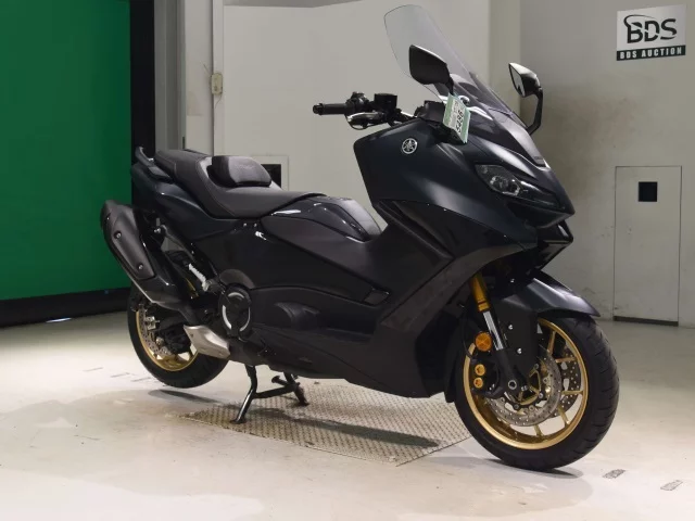 Yamaha T-MAX560T  с аукциона в Японии