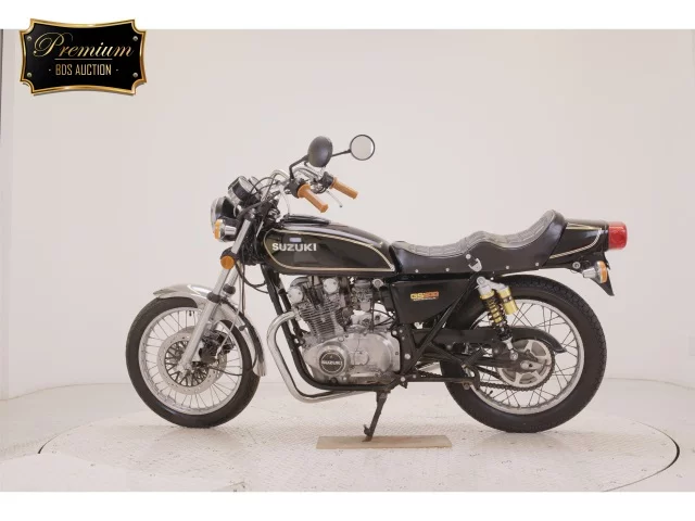 Suzuki GS425  с аукциона в Японии
