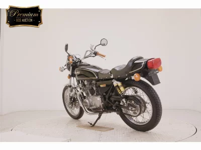 Suzuki GS425
