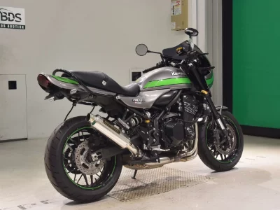 Kawasaki Z900RSKAFE
