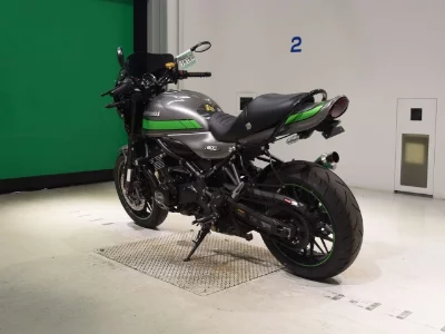 Kawasaki Z900RSKAFE