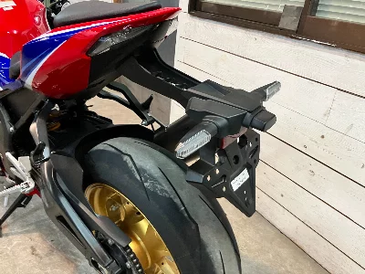 Honda CBR1000RR-R FB SP