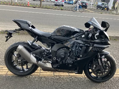Yamaha YZF-R1