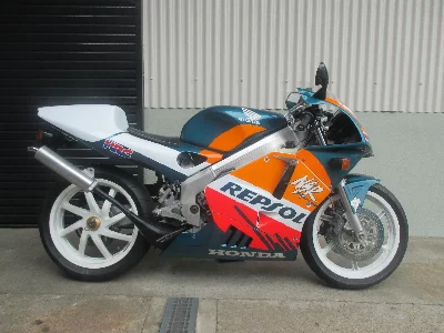 Honda NSR250R-1