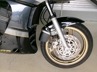 Kawasaki GPZ900R