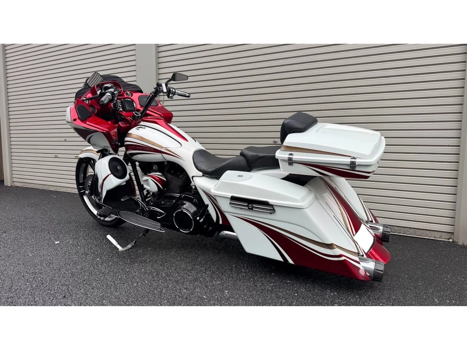 Harley-Davidson HARLEY FLTRXSE1800CVO  с аукциона в Японии