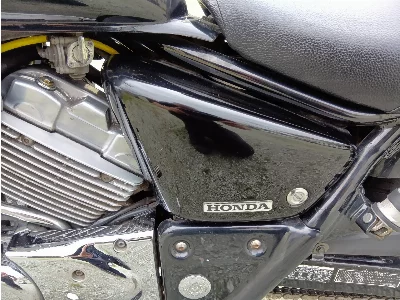Honda V-TWIN MAGNA