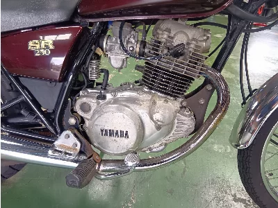 Yamaha SR250 с аукционов Японии
