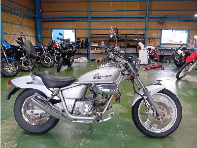 Honda MAGNA 50