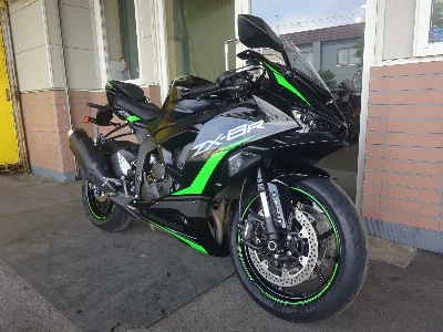 Kawasaki NINJA ZX-6R