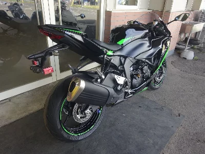 Kawasaki NINJA ZX-6R