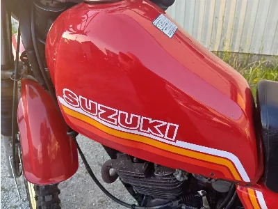 Suzuki DR250S