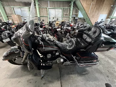 Harley-Davidson HARLEY FLHTCU1580-1690