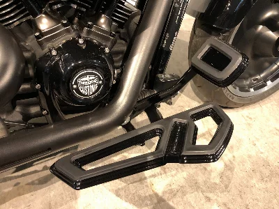 Harley-Davidson HARLEY FLFBS