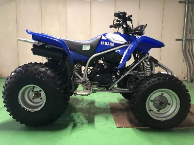 Мотоцикл из Японии Yamaha YF200