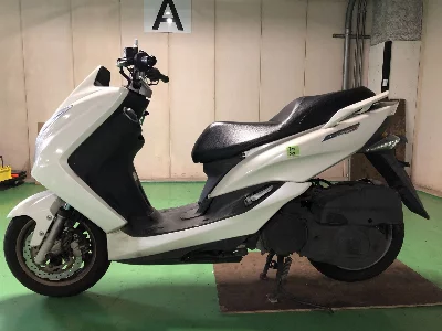 Yamaha MAJESTYS