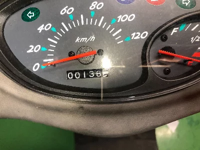 Yamaha AXIS100