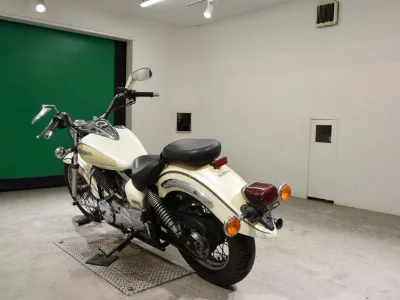 Yamaha DRAGSTAR 250