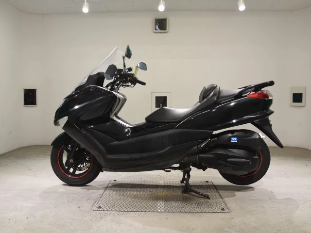 Yamaha MAJESTY 250-4  с аукциона в Японии