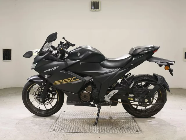 Suzuki JIKUSA-250SF  с аукциона в Японии