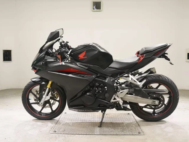 Honda CBR250RR-2  с аукциона в Японии