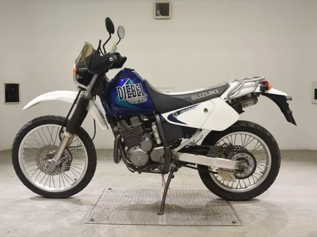 Suzuki DJEBEL250XC  с аукциона в Японии