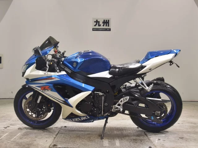 Suzuki GSX-R750  с аукциона в Японии